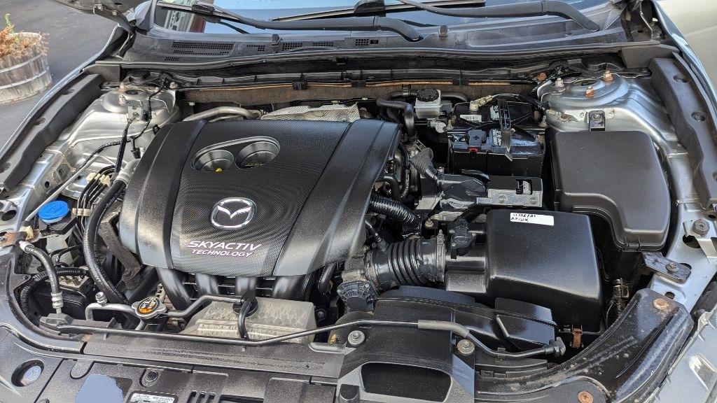 Mazda MAZDA3 i Touring AT 4-Door 2014