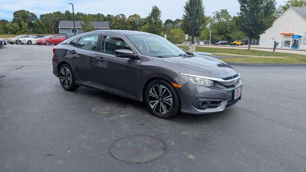 Honda Civic EX-T Sedan CVT 2017