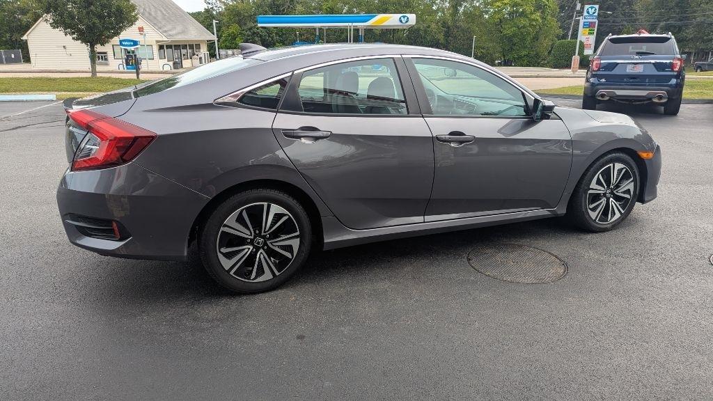 Honda Civic EX-T Sedan CVT 2017
