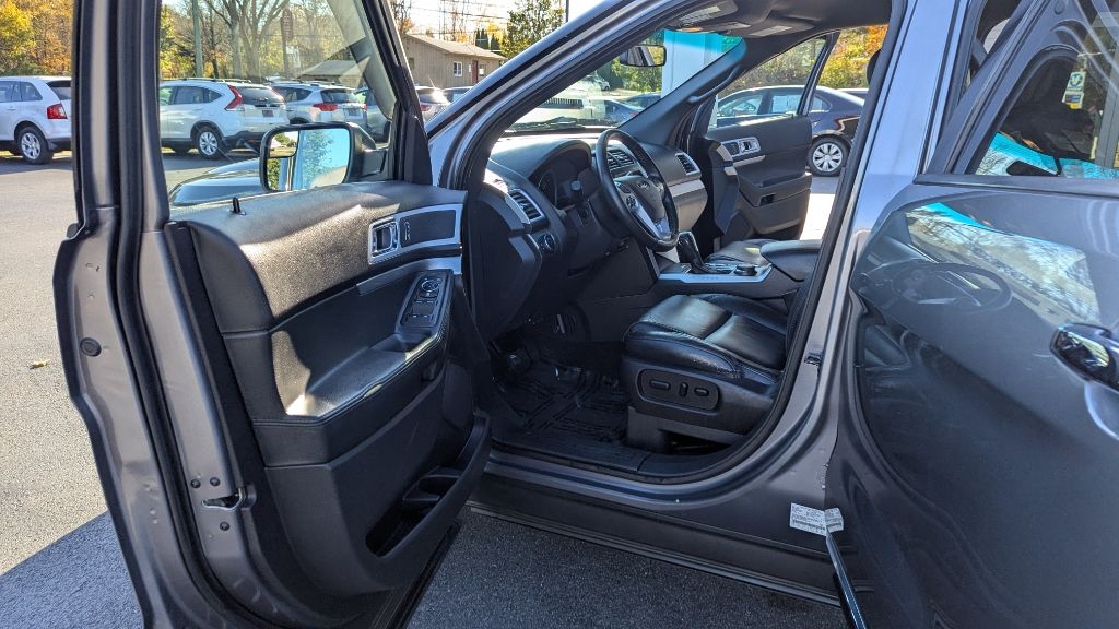 Ford Explorer XLT 4WD 2014 Ford Explorer XLT 4WD 2014
