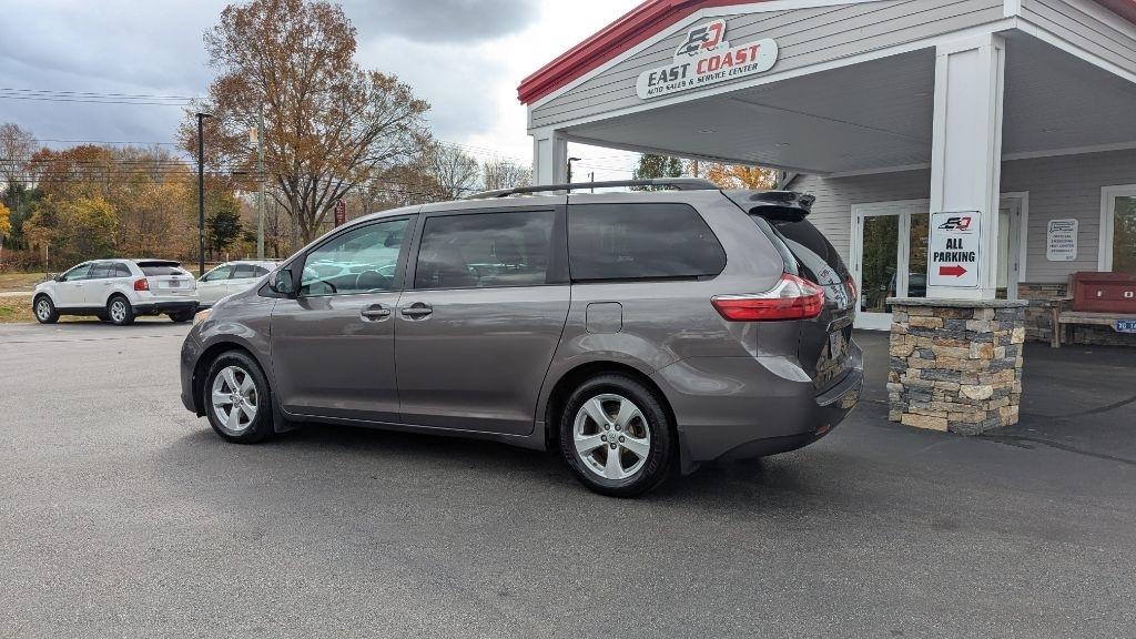 Toyota Sienna LE FWD 8-Passenger V6 2015