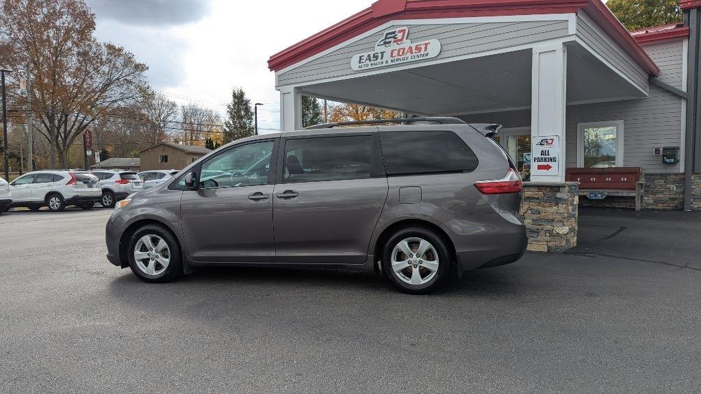 Toyota Sienna LE FWD 8-Passenger V6 2015