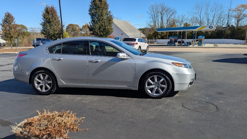 Acura TL 6-Speed AT 2013 Acura TL 6-Speed AT 2013