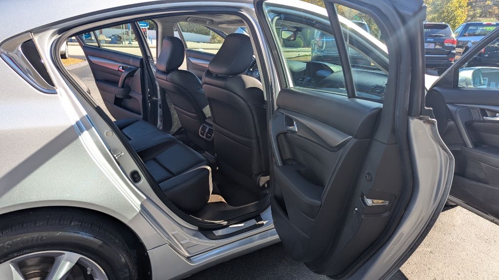 Acura TL 6-Speed AT 2013 Acura TL 6-Speed AT 2013