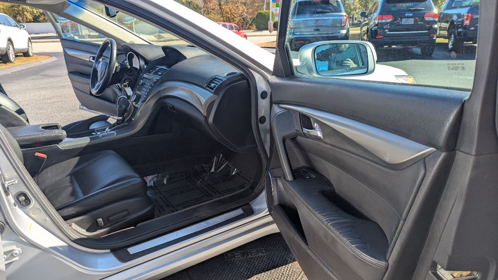 Acura TL 6-Speed AT 2013 Acura TL 6-Speed AT 2013