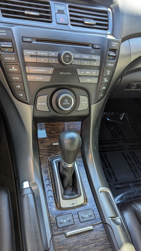 Acura TL 6-Speed AT 2013 Acura TL 6-Speed AT 2013