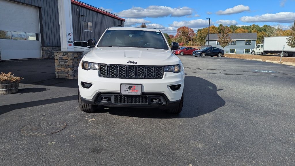 Jeep Grand Cherokee Laredo 4WD 2019 Jeep Grand Cherokee Laredo 4WD 2019