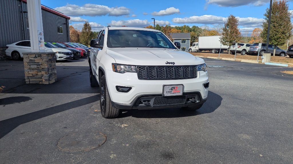 Jeep Grand Cherokee Laredo 4WD 2019 Jeep Grand Cherokee Laredo 4WD 2019