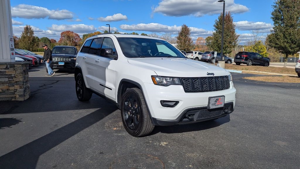 Jeep Grand Cherokee Laredo 4WD 2019 Jeep Grand Cherokee Laredo 4WD 2019
