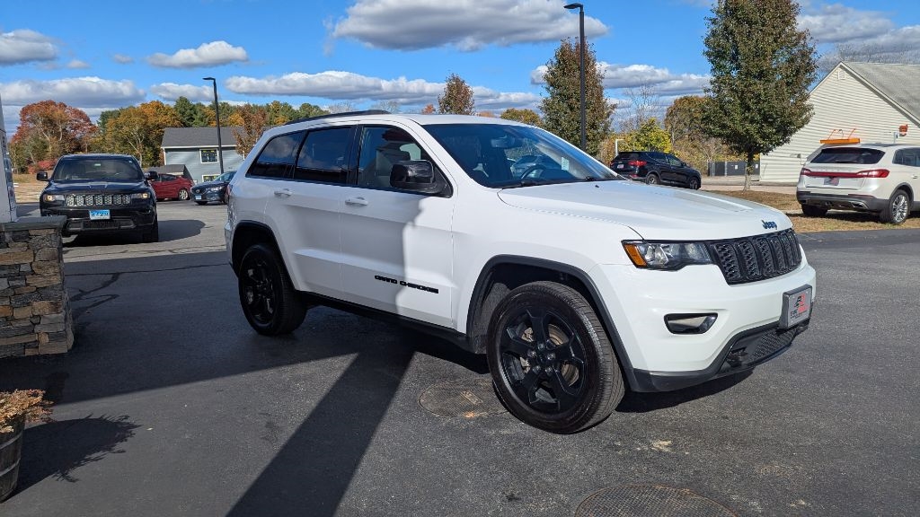 Jeep Grand Cherokee Laredo 4WD 2019 Jeep Grand Cherokee Laredo 4WD 2019