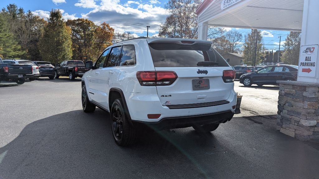 Jeep Grand Cherokee Laredo 4WD 2019 Jeep Grand Cherokee Laredo 4WD 2019