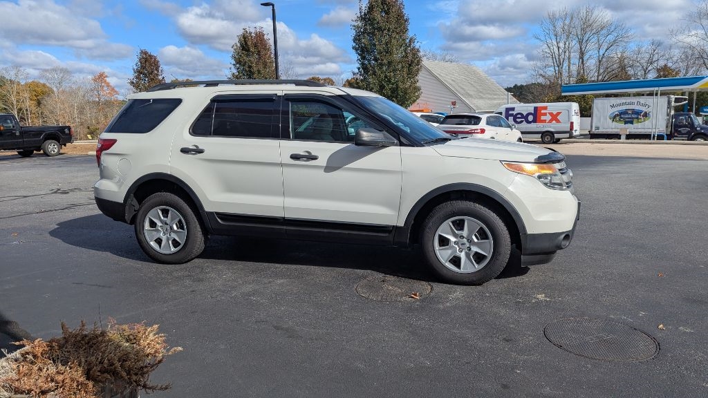 Ford Explorer XLS 4WD 2011 Ford Explorer XLS 4WD 2011
