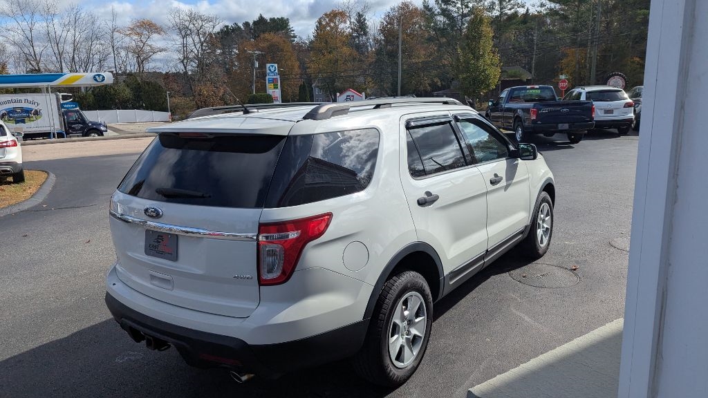 Ford Explorer XLS 4WD 2011 Ford Explorer XLS 4WD 2011