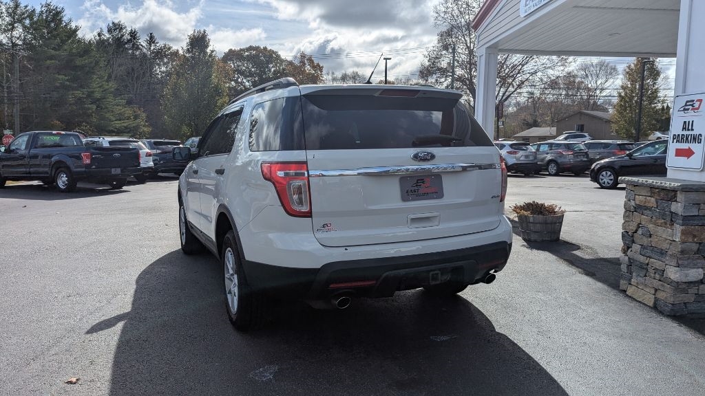 Ford Explorer XLS 4WD 2011 Ford Explorer XLS 4WD 2011