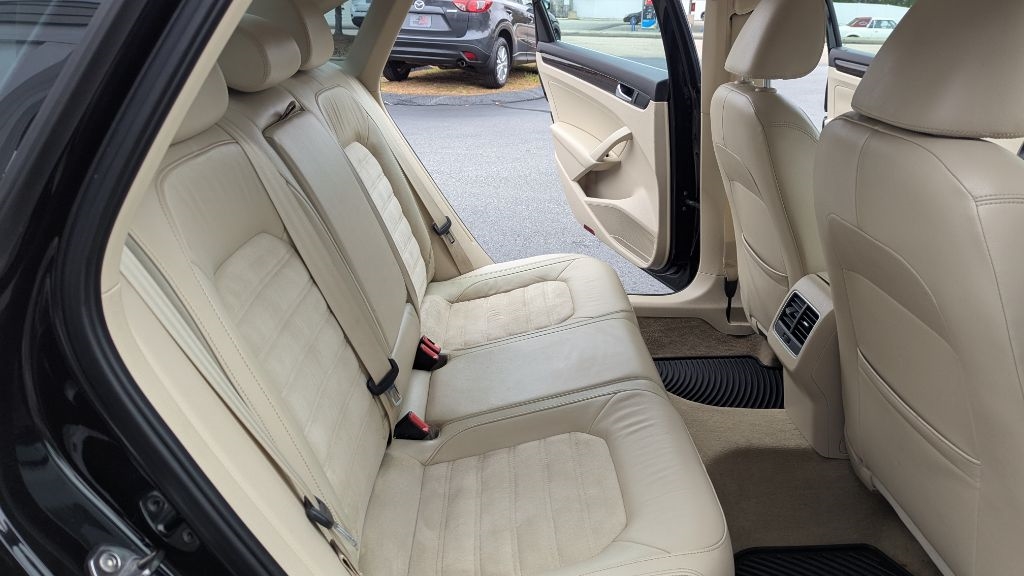 Volkswagen Passat 2.0L TDI SEL Premium 2014 Volkswagen Passat 2.0L TDI SEL Premium 2014