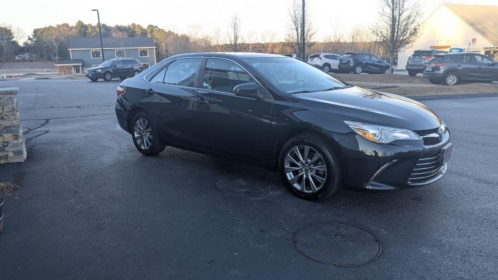 Toyota Camry LE 2017