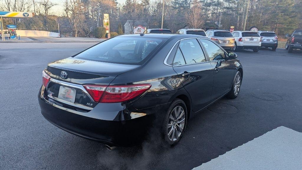 Toyota Camry LE 2017