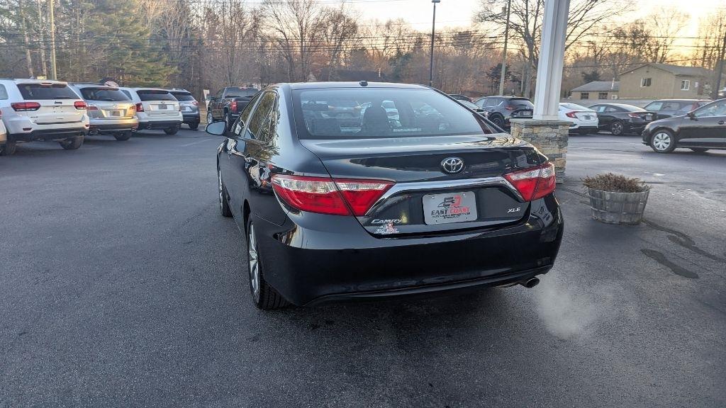 Toyota Camry LE 2017