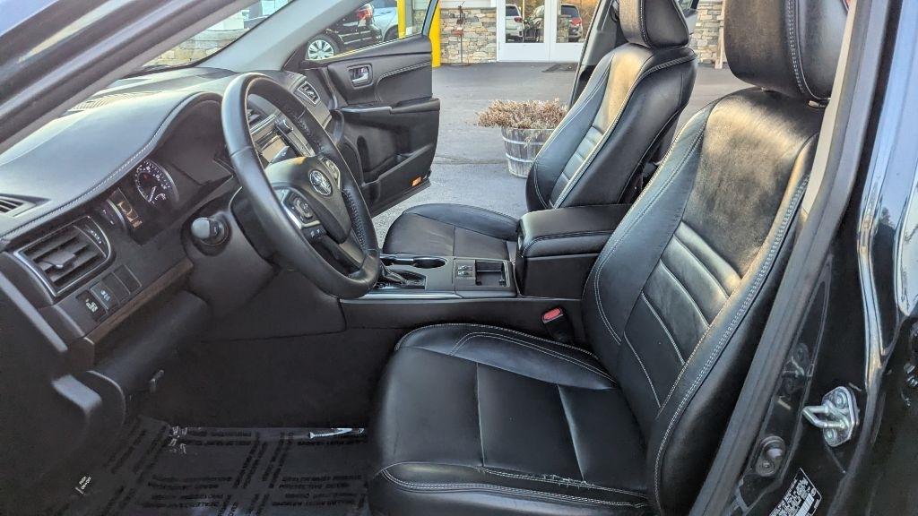 Toyota Camry LE 2017