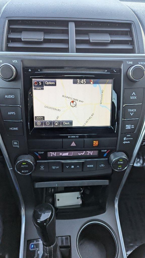 Toyota Camry LE 2017