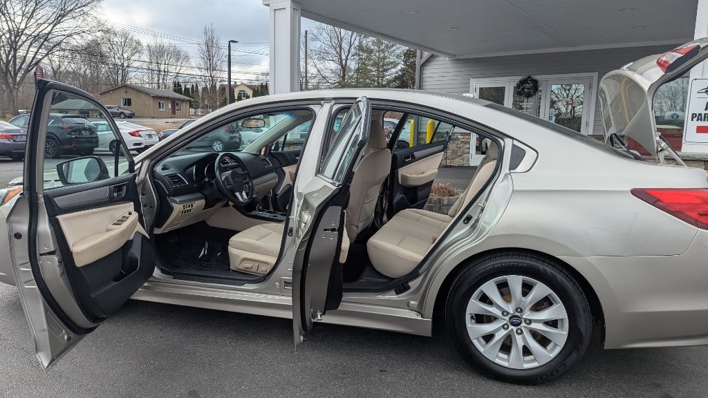 Subaru Legacy 2.5i Premium 2015