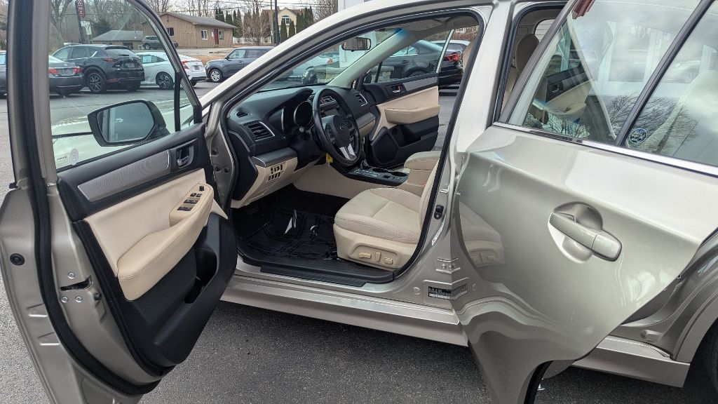 Subaru Legacy 2.5i Premium 2015