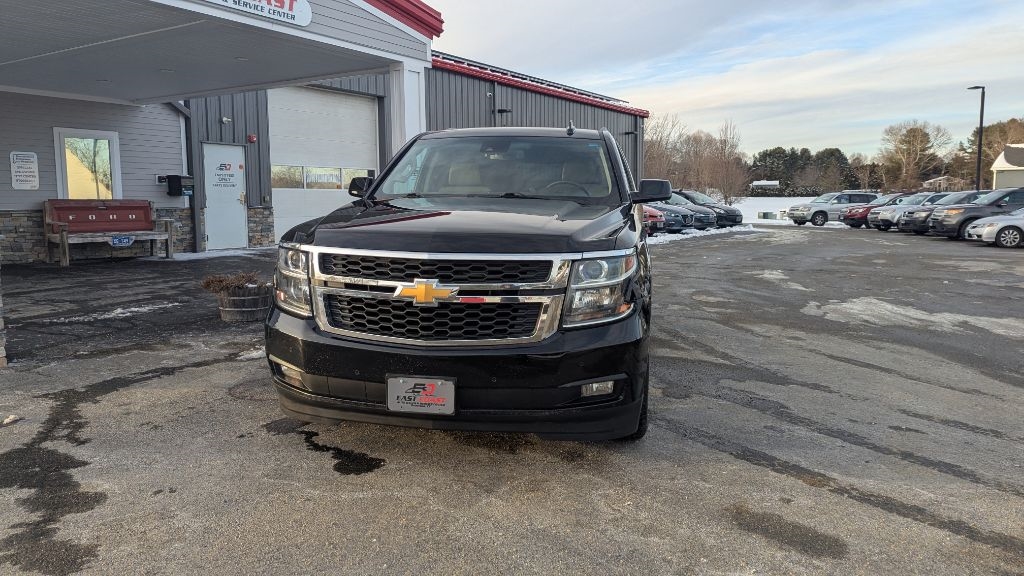 Chevrolet Suburban LT 4WD 2016