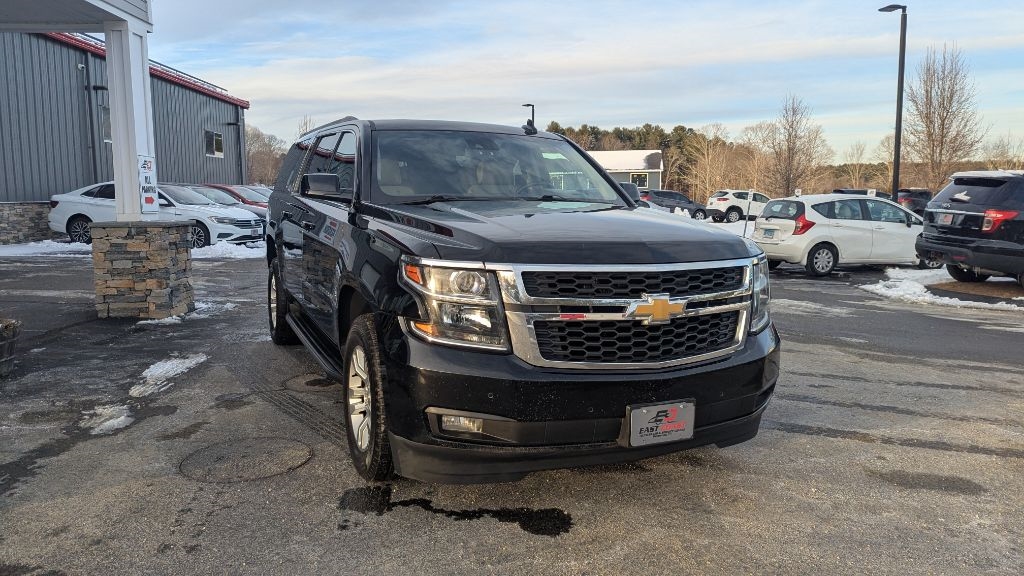 Chevrolet Suburban LT 4WD 2016