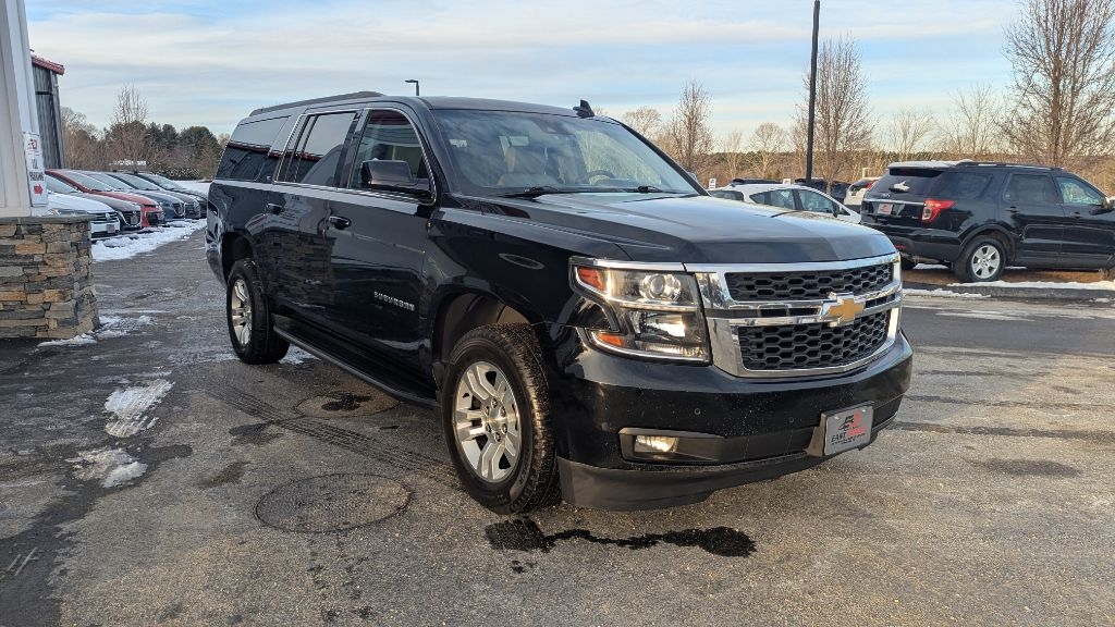 Chevrolet Suburban LT 4WD 2016