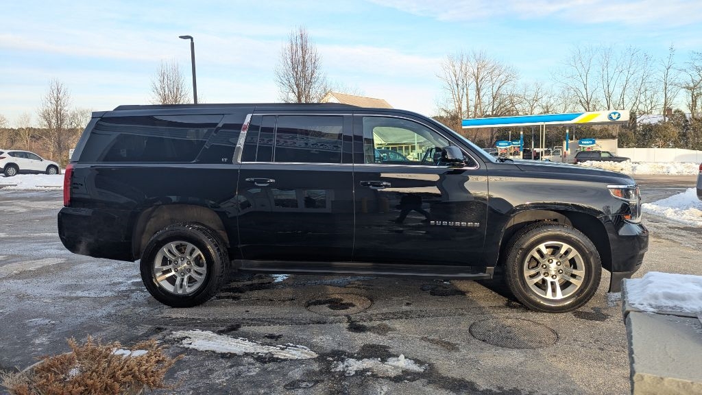 Chevrolet Suburban LT 4WD 2016