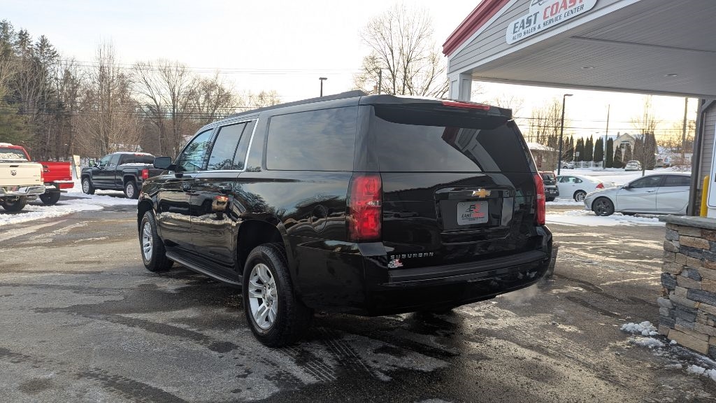 Chevrolet Suburban LT 4WD 2016