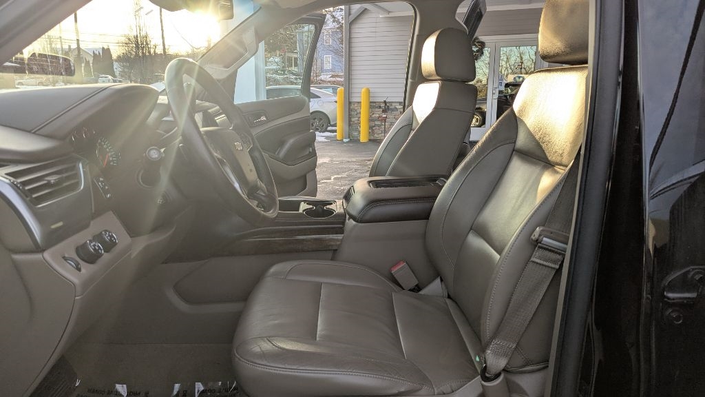 Chevrolet Suburban LT 4WD 2016