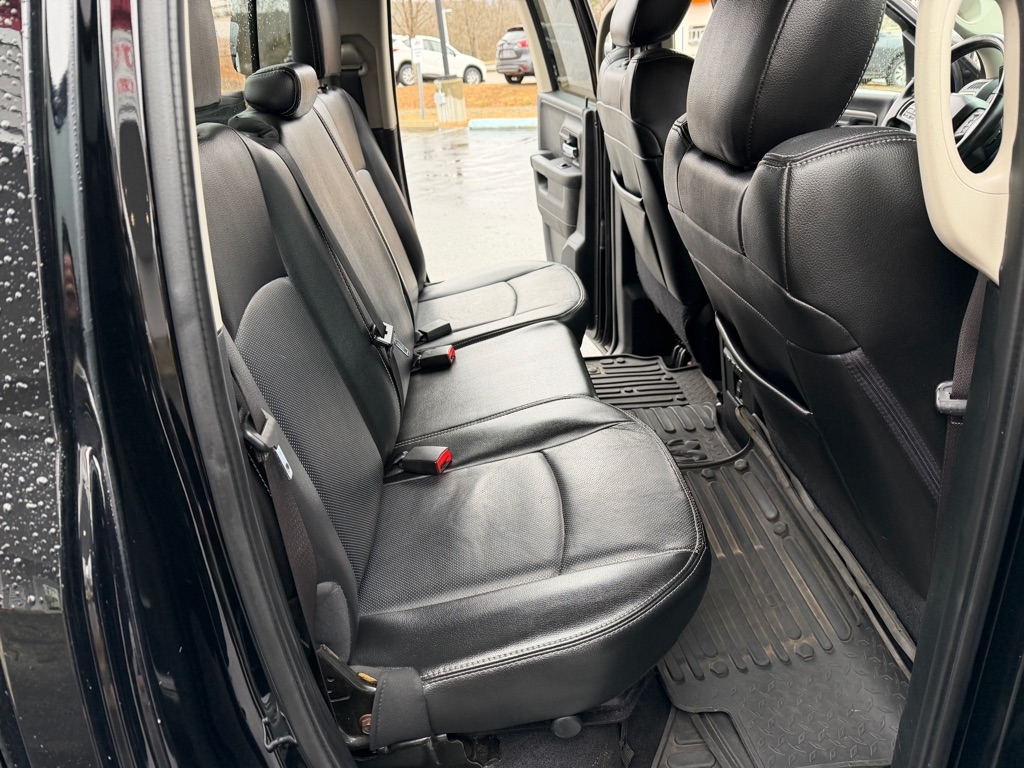 RAM 1500 Sport Quad Cab 4WD 2014