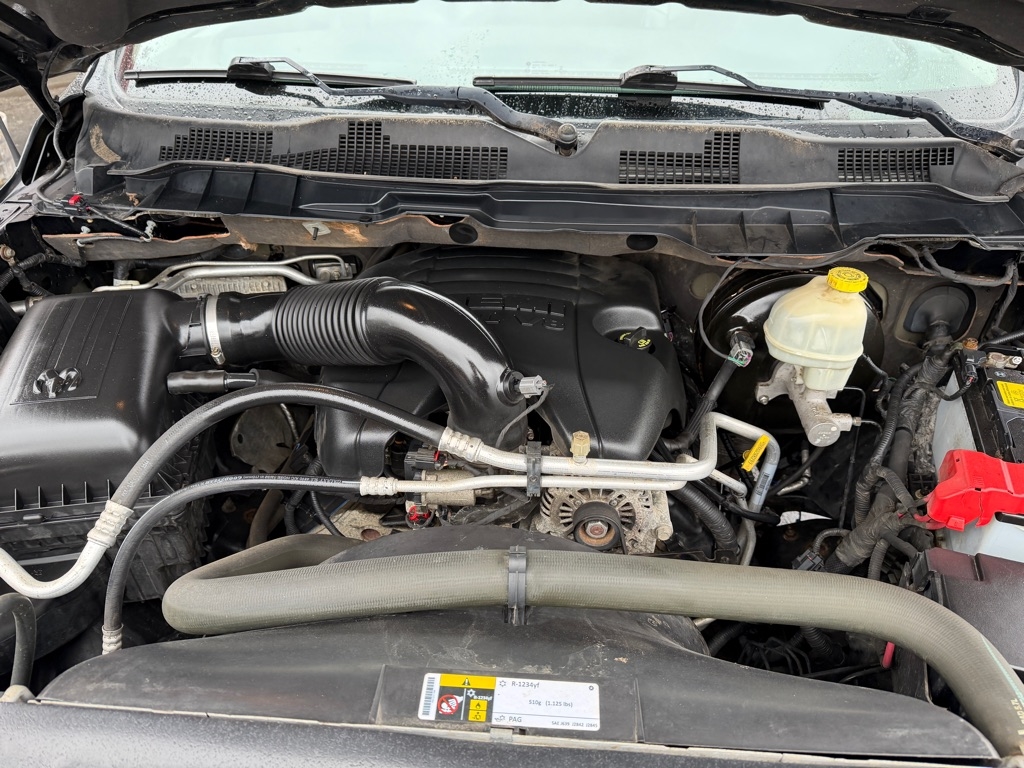 RAM 1500 Sport Quad Cab 4WD 2014