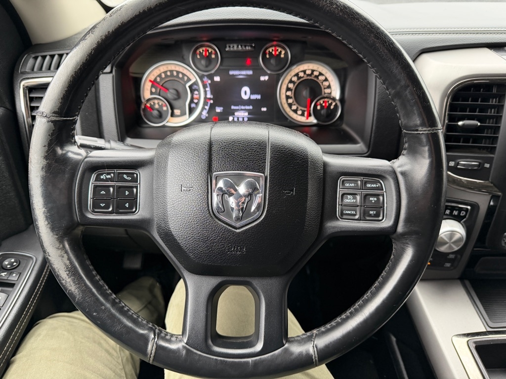 RAM 1500 Sport Quad Cab 4WD 2014