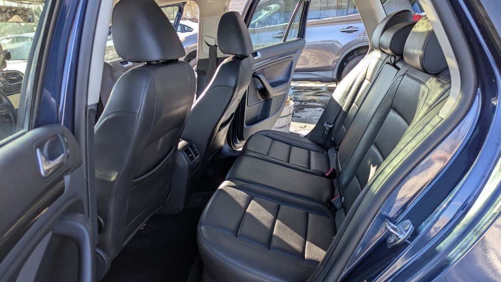 Volkswagen Jetta SportWagen 2.0L TDI 2014