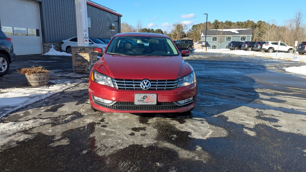 Volkswagen Passat TDI SE 6A w/ Sunroof & Nav 2015