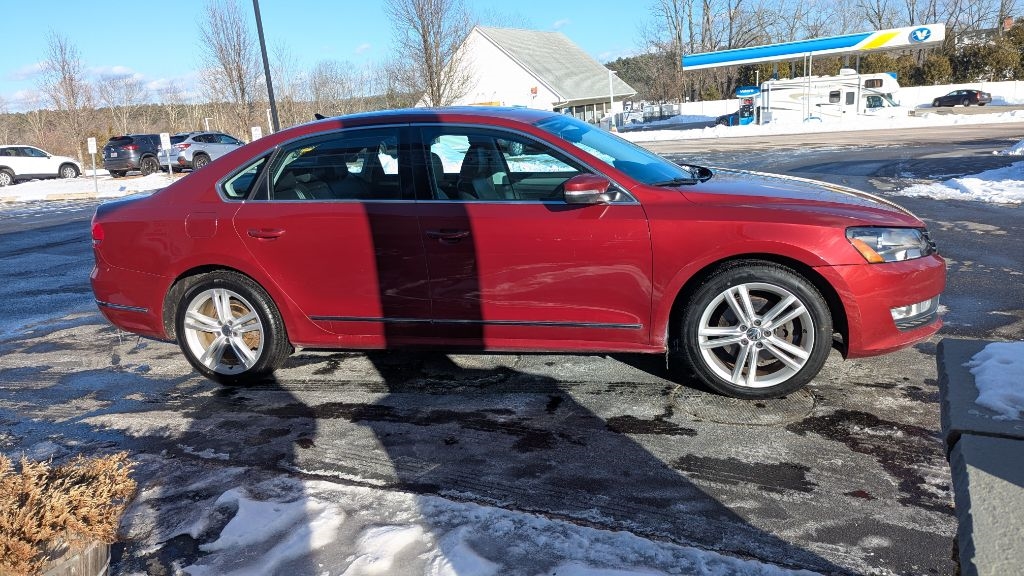Volkswagen Passat TDI SE 6A w/ Sunroof & Nav 2015