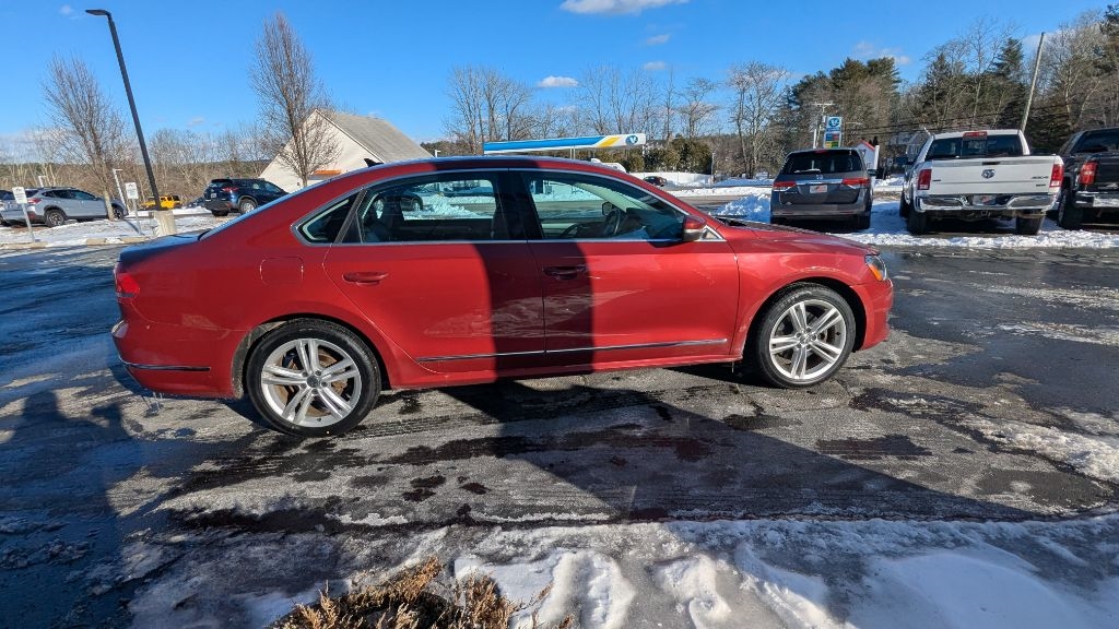 Volkswagen Passat TDI SE 6A w/ Sunroof & Nav 2015