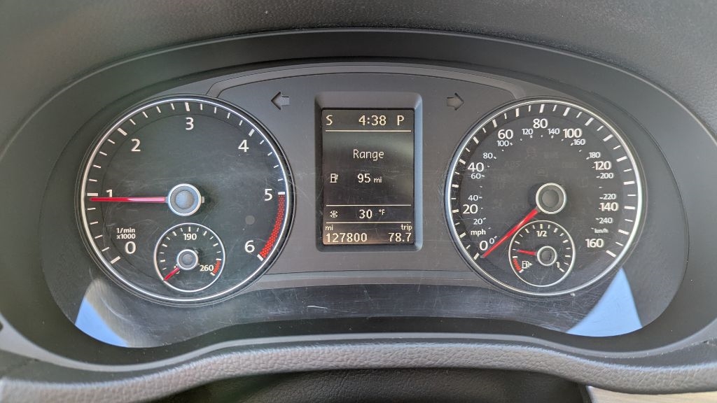 Volkswagen Passat TDI SE 6A w/ Sunroof & Nav 2015