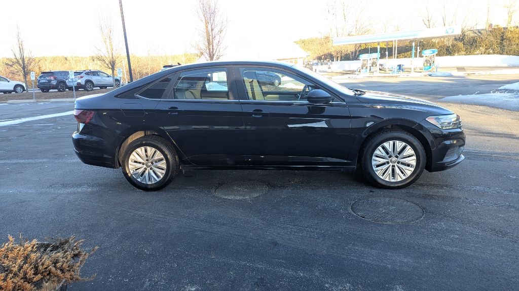 Volkswagen Jetta 1.4T S 8A 2019