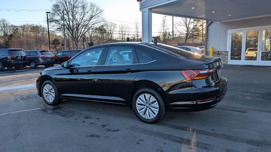 Volkswagen Jetta 1.4T S 8A 2019