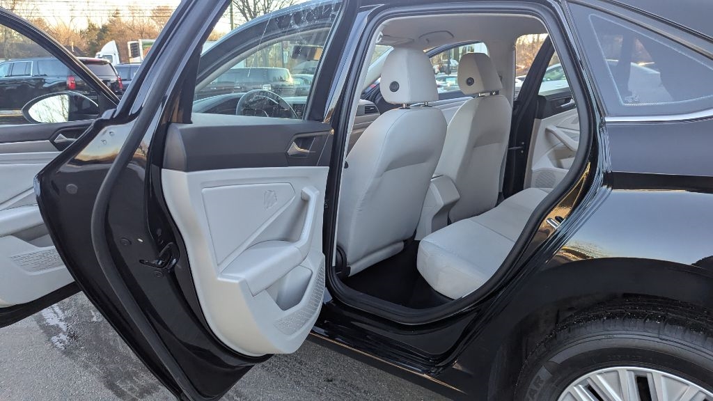 Volkswagen Jetta 1.4T S 8A 2019