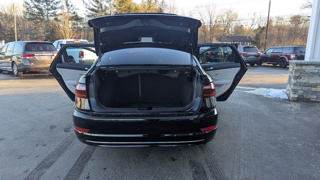 Volkswagen Jetta 1.4T S 8A 2019