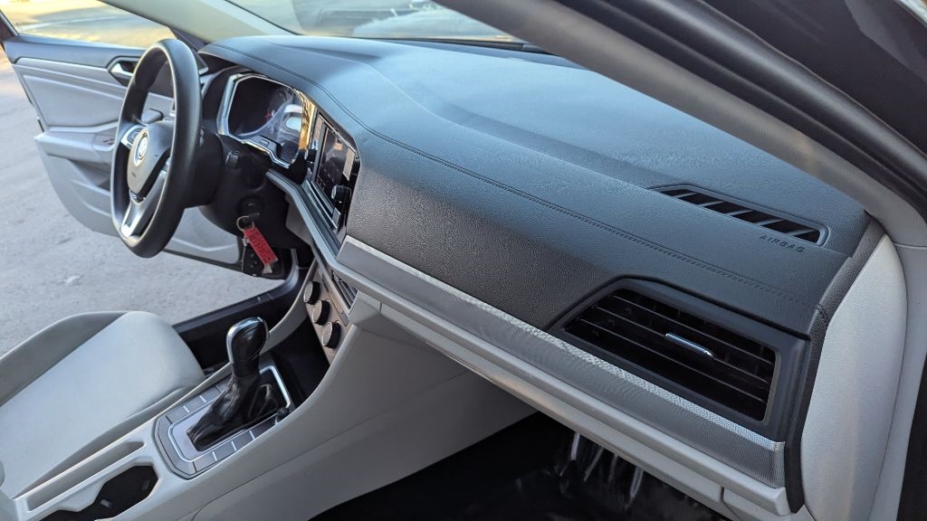 Volkswagen Jetta 1.4T S 8A 2019