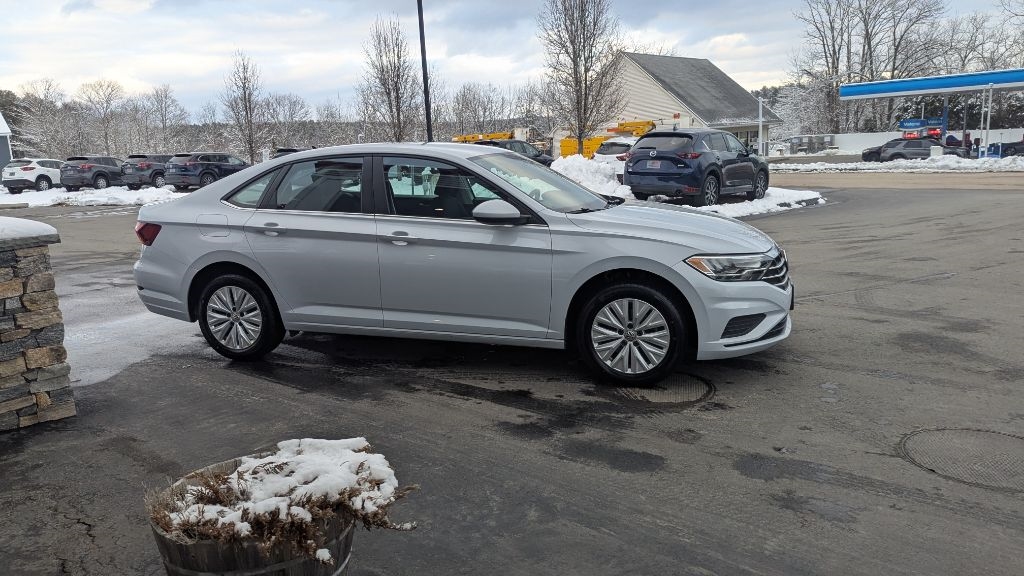 Volkswagen Jetta 1.4T S 6M 2019
