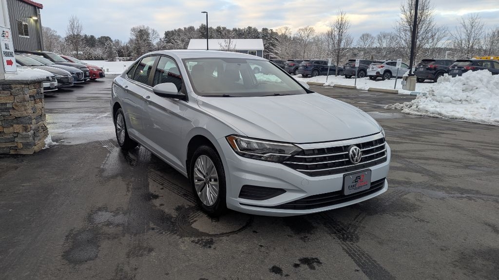 Volkswagen Jetta 1.4T S 6M 2019