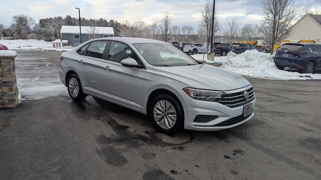 Volkswagen Jetta 1.4T S 6M 2019