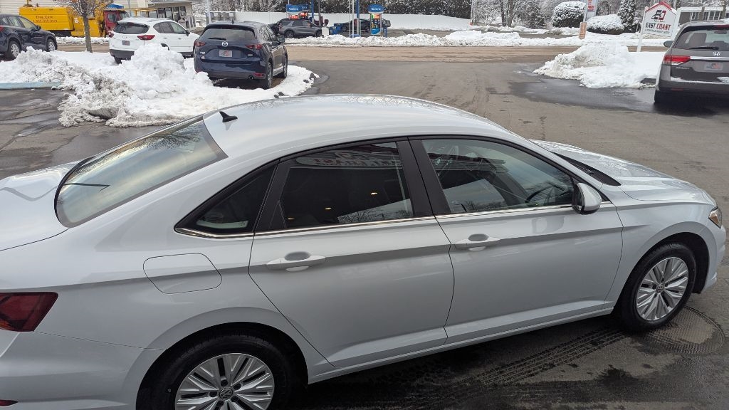 Volkswagen Jetta 1.4T S 6M 2019