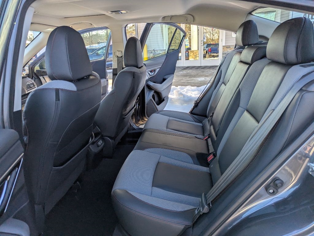 Subaru Legacy Sport 2020